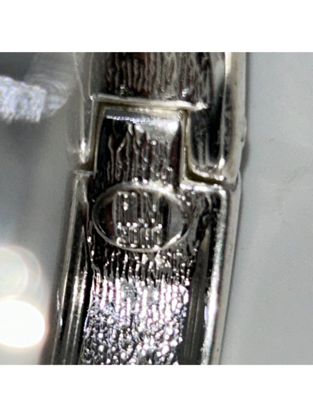 Robert Lee Morris RLM Soho Silver-Tone Hinged Bracelet Round Crystal Accents - Picture 8 of 11